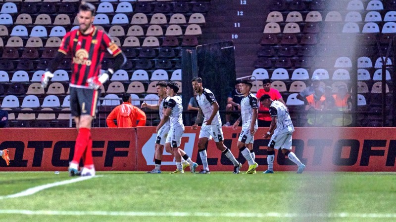 Postales de una noche inolvidable: Gimnasia es de primera
